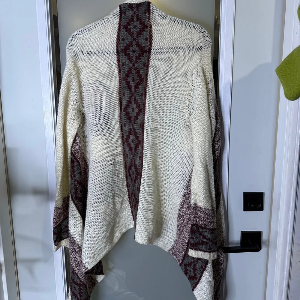 Charlotte Russe Open Cardigan Off-white Burgundy Striped Waterfall Size S